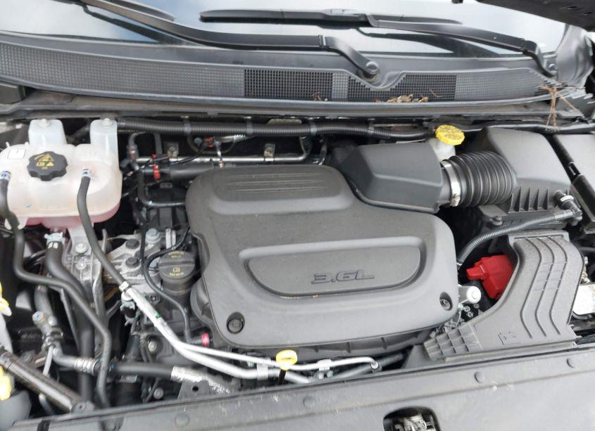 Thumbnail 2 of 2023 CHRYSLER PACIFICA TOURING L