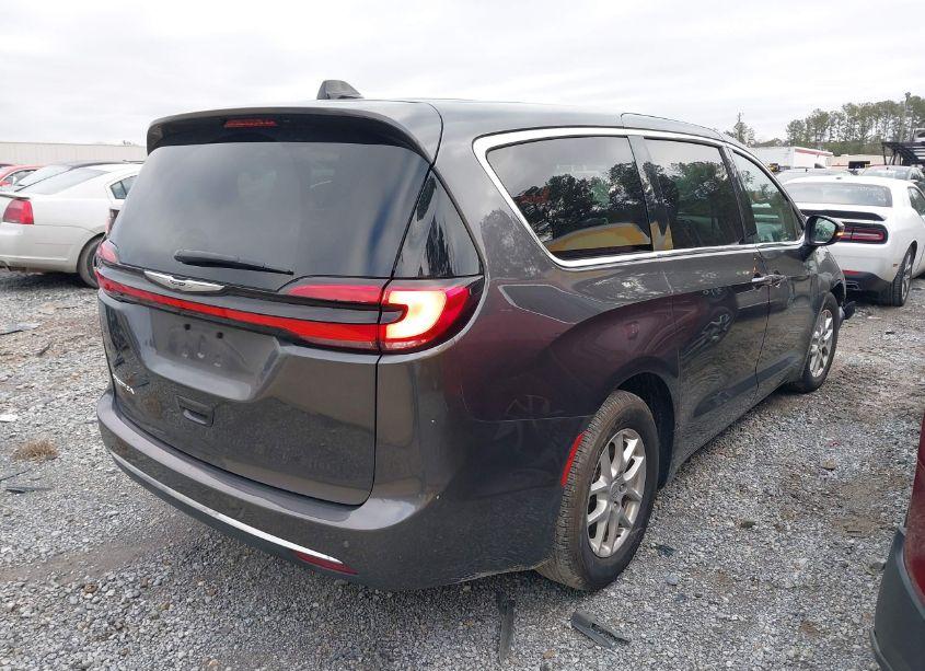 Thumbnail 11 of 2023 CHRYSLER PACIFICA TOURING L
