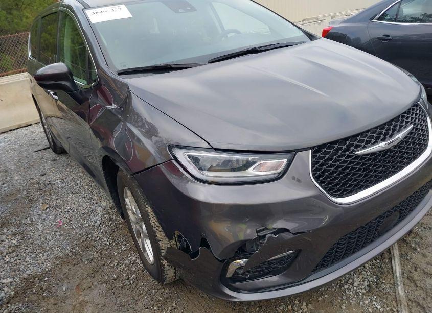 Thumbnail 13 of 2023 CHRYSLER PACIFICA TOURING L