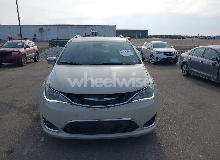 Thumbnail 5 of 2020 CHRYSLER PACIFICA LIMITED