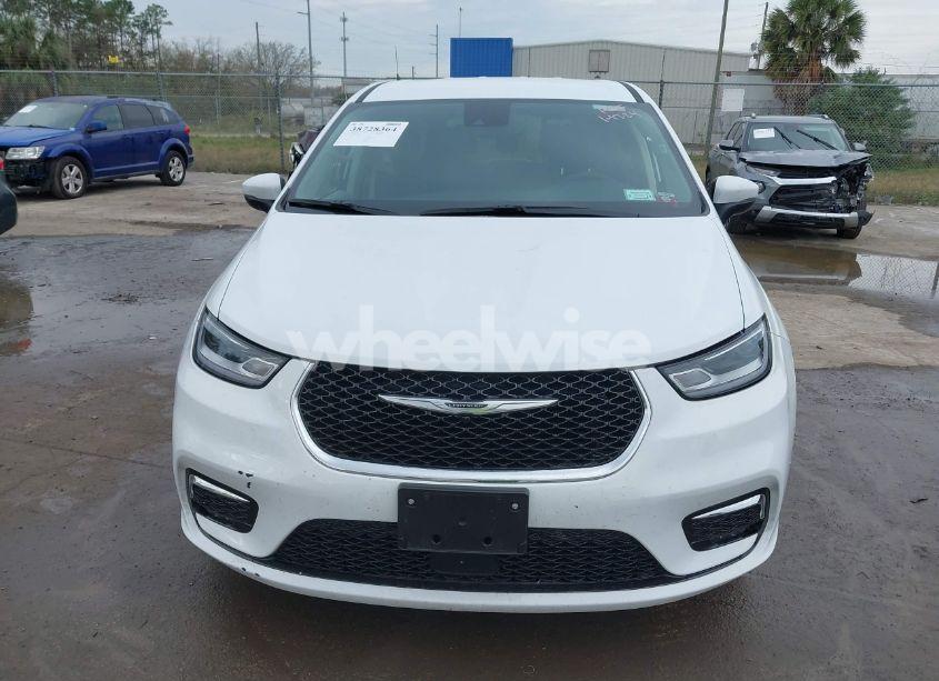 Thumbnail 4 of 2023 CHRYSLER PACIFICA HYBRID TOURING L