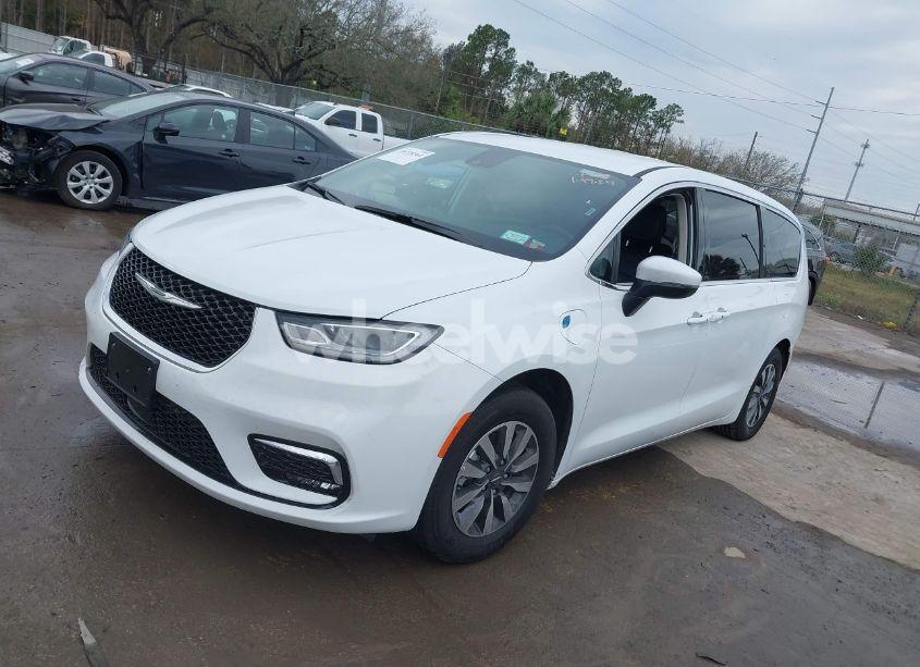 Thumbnail 9 of 2023 CHRYSLER PACIFICA HYBRID TOURING L