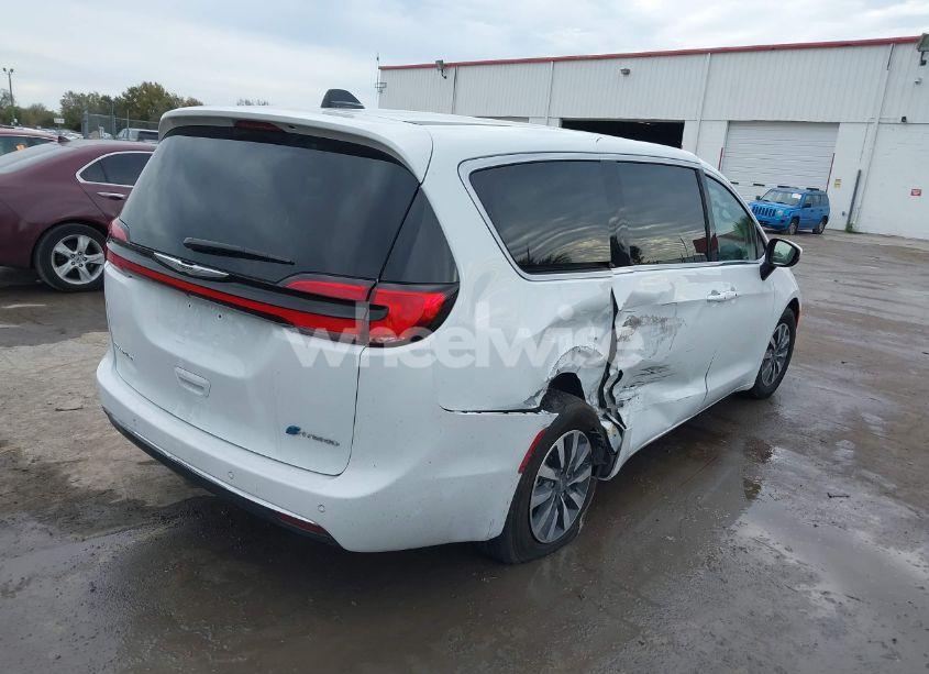 Thumbnail 11 of 2023 CHRYSLER PACIFICA HYBRID TOURING L