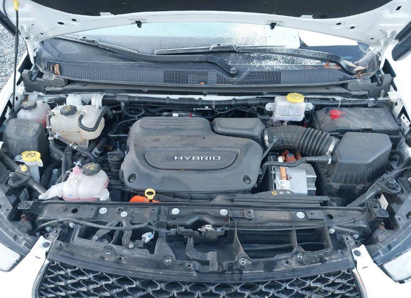 Thumbnail 2 of 2023 CHRYSLER PACIFICA HYBRID TOURING L