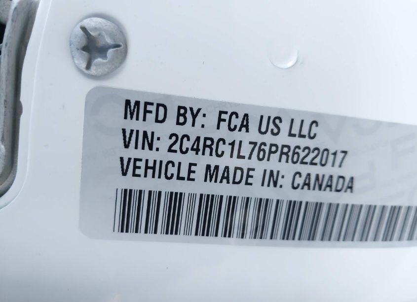 Thumbnail 16 of 2023 CHRYSLER PACIFICA HYBRID TOURING L