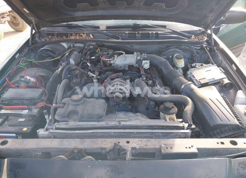 2011 Ford Crown