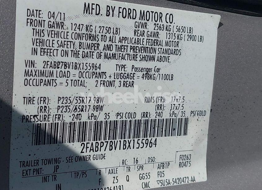 2011 Ford Crown