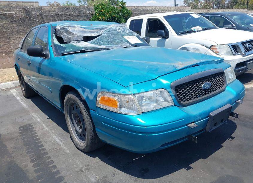 2011 Ford Crown - Photo 1