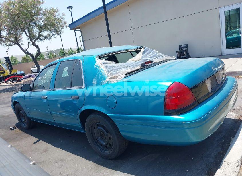 2011 Ford Crown