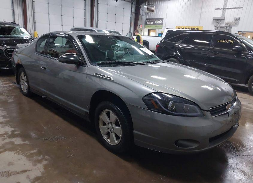 Photo of CHEVROLET MONTE CARLO LT