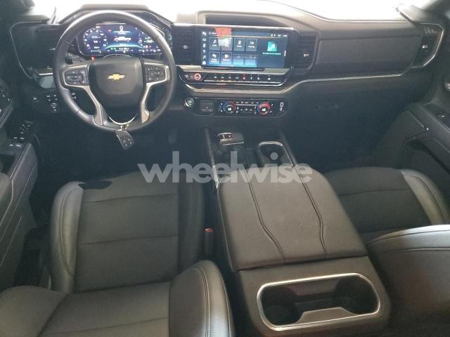 2024 CHEVROLET SILVERADO K1500 LT