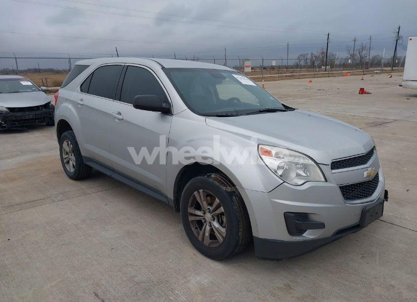 Main photo of 2015 CHEVROLET EQUINOX LS with VIN 2GNALAEK1F1125198