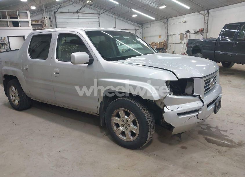 Photo of HONDA RIDGELINE RTS