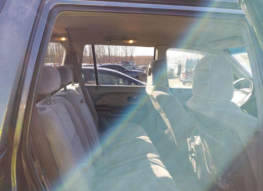 Thumbnail 15 of 2004 HONDA PILOT EX