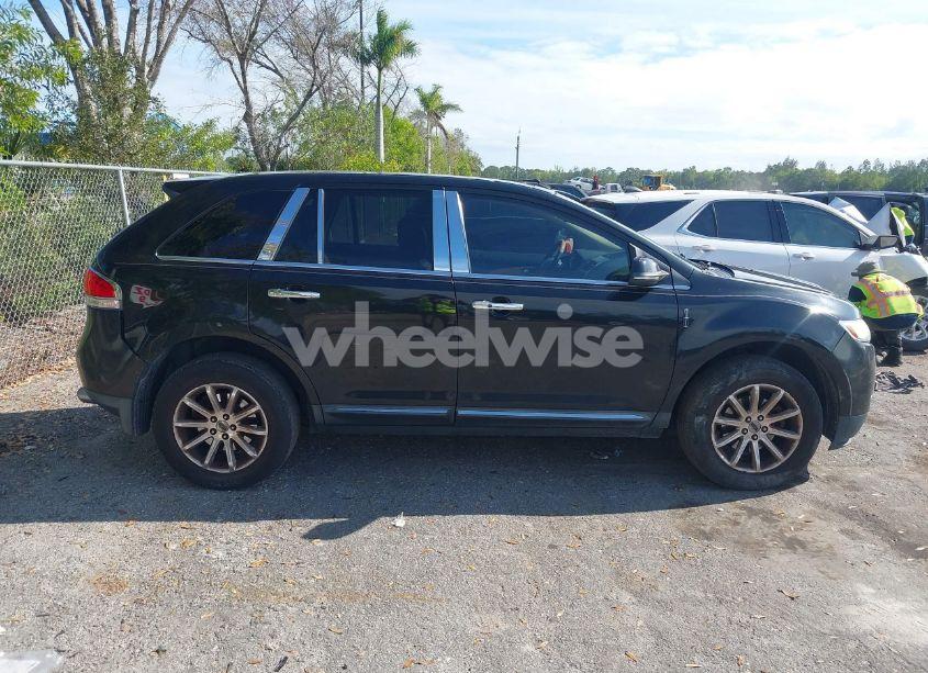 Thumbnail 5 of 2013 LINCOLN MKX