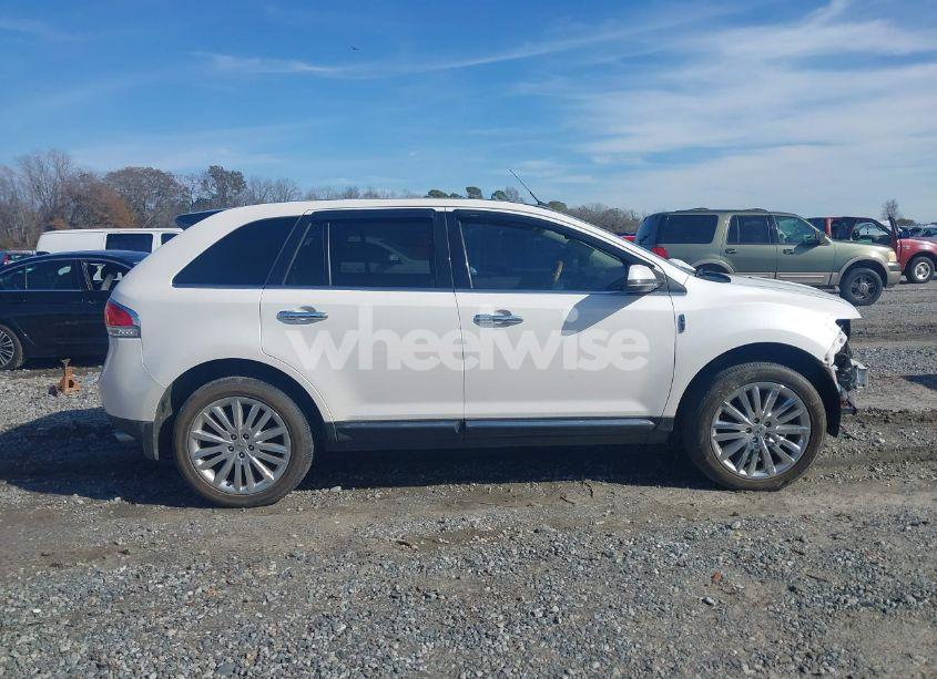 Thumbnail 5 of 2012 LINCOLN MKX