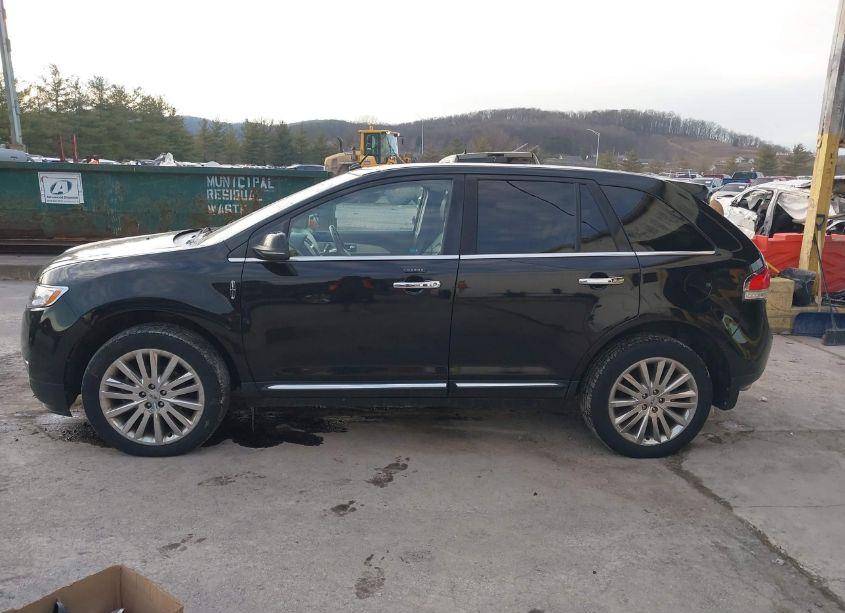 Thumbnail 7 of 2012 LINCOLN MKX
