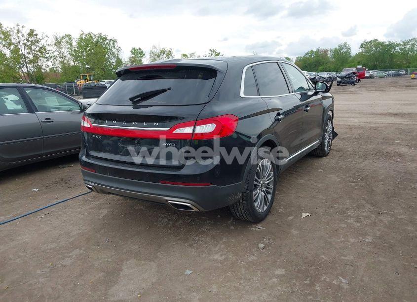Thumbnail 11 of 2017 LINCOLN MKX RESERVE