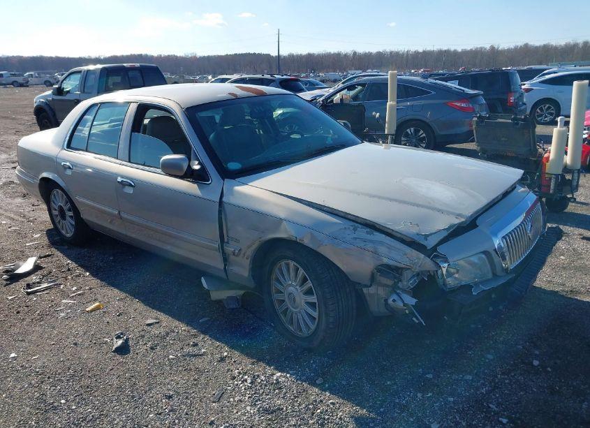 Photo of MERCURY GRAND MARQUIS LS (FLEET ONLY)