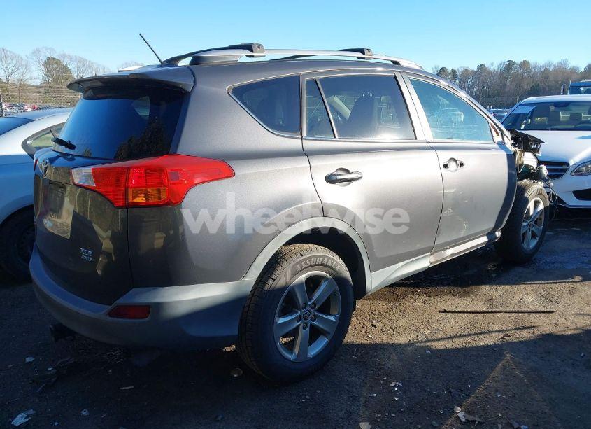 Thumbnail 11 of 2015 TOYOTA RAV4 XLE