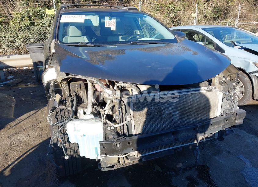Thumbnail 13 of 2015 TOYOTA RAV4 XLE