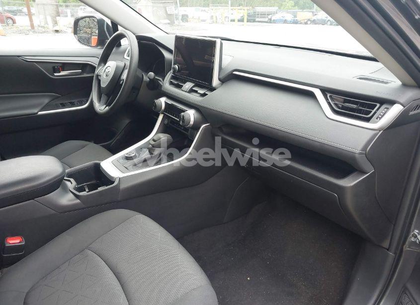 Thumbnail 13 of 2024 TOYOTA RAV4 HYBRID XLE
