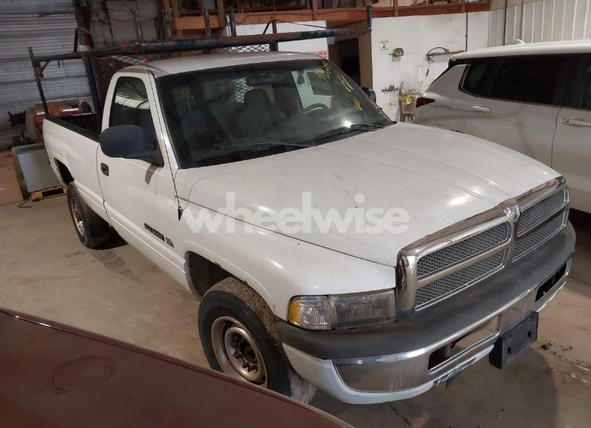 Photo of DODGE RAM 2500 ST