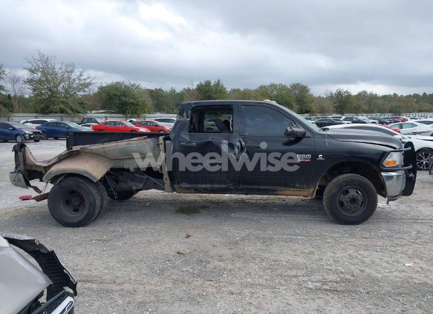 Thumbnail 5 of 2012 RAM 3500 ST