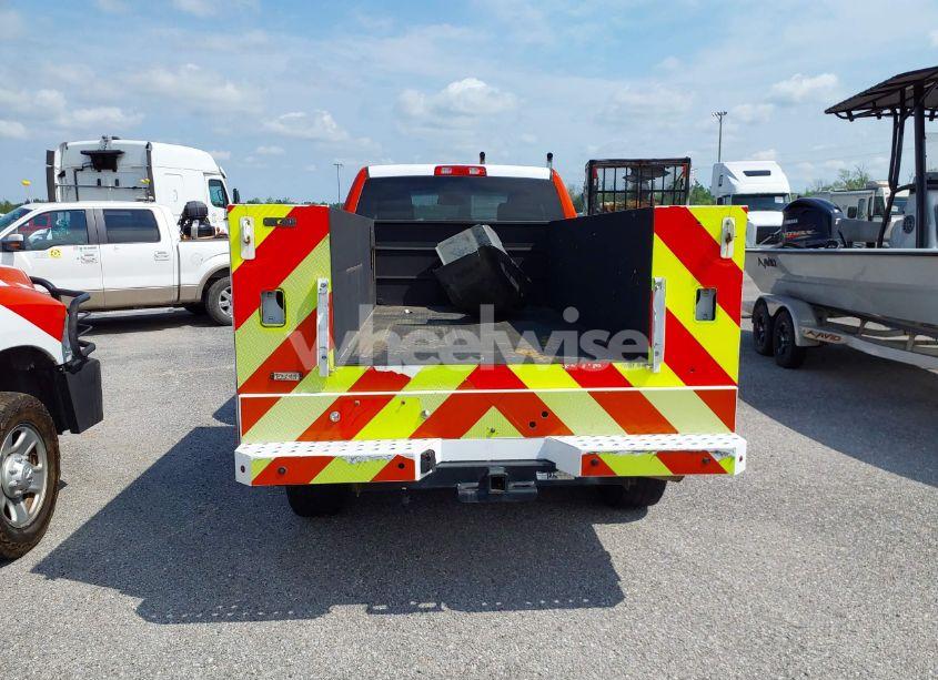 Thumbnail 7 of 2018 RAM 3500 TRADESMAN