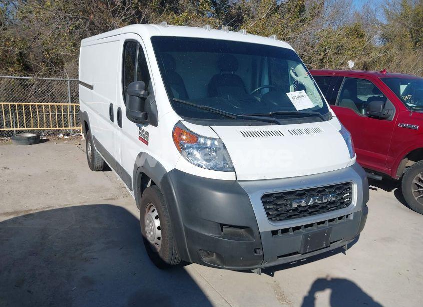 Main photo of 2018 RAM PROMASTER 1500 LOW ROOF 136 WB with VIN 3C6TRVAG0JE110770