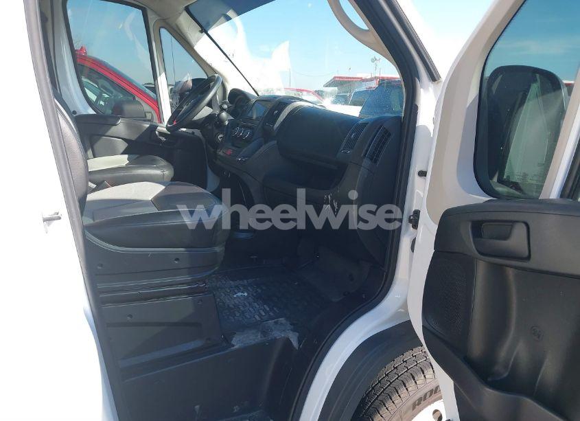 Thumbnail 13 of 2018 RAM PROMASTER 1500 LOW ROOF 136 WB