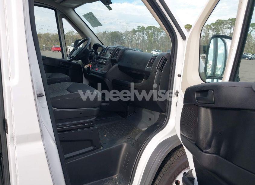 Thumbnail 12 of 2017 RAM PROMASTER 2500 HIGH ROOF 136 WB