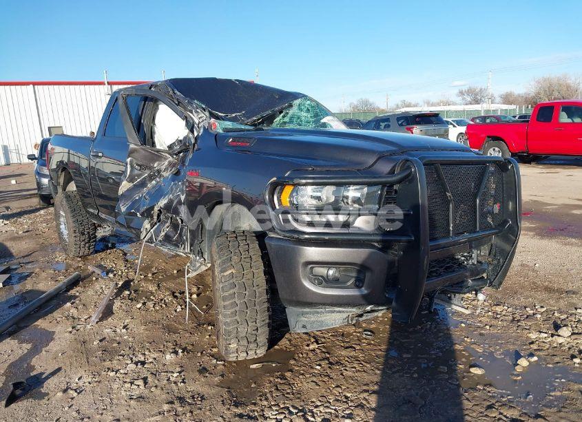 Main photo of 2019 RAM 2500 BIG HORN 4X4 6'4 BOX with VIN 3C6UR5DJ8KG664298