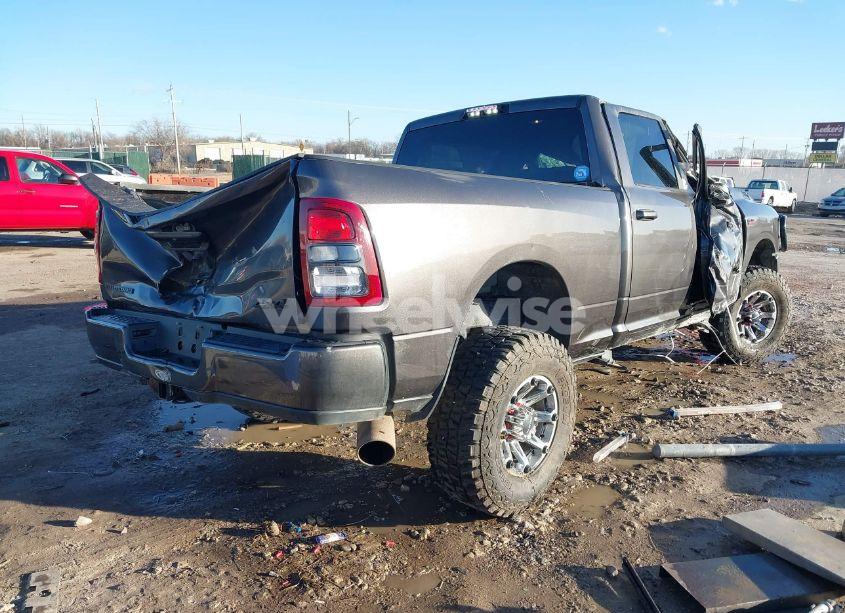 Thumbnail 5 of 2019 RAM 2500 BIG HORN 4X4 6'4 BOX