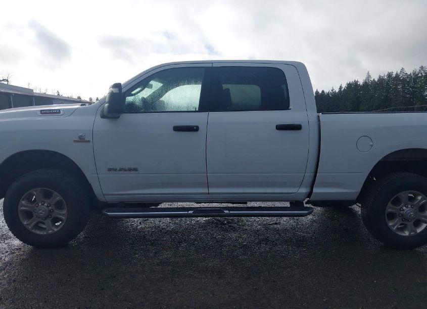 Thumbnail 7 of 2024 RAM 2500 BIG HORN 4X4 6'4 BOX