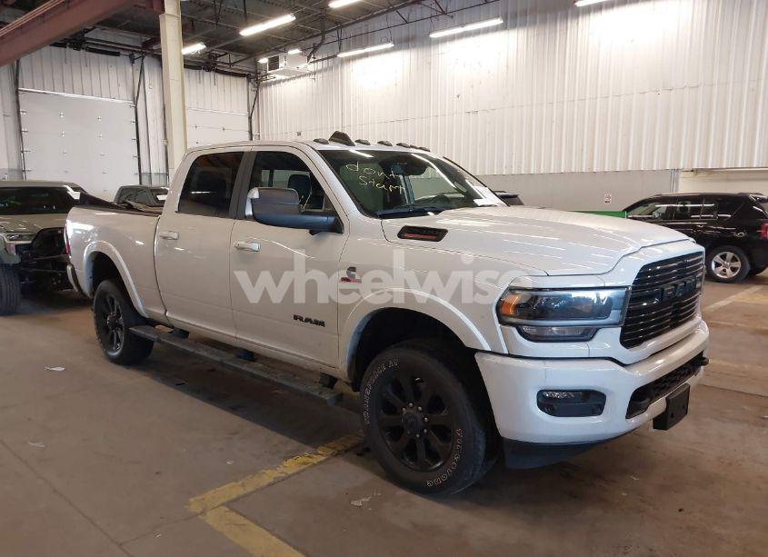Photo of RAM 2500 LARAMIE 4X4 6'4 BOX