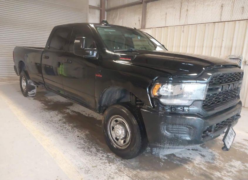Photo of RAM 2500 TRADESMAN 4X4 8' BOX