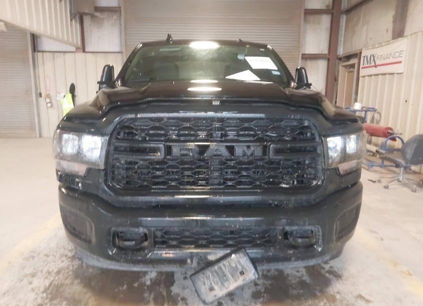 Thumbnail 4 of 2023 RAM 2500 TRADESMAN 4X4 8' BOX