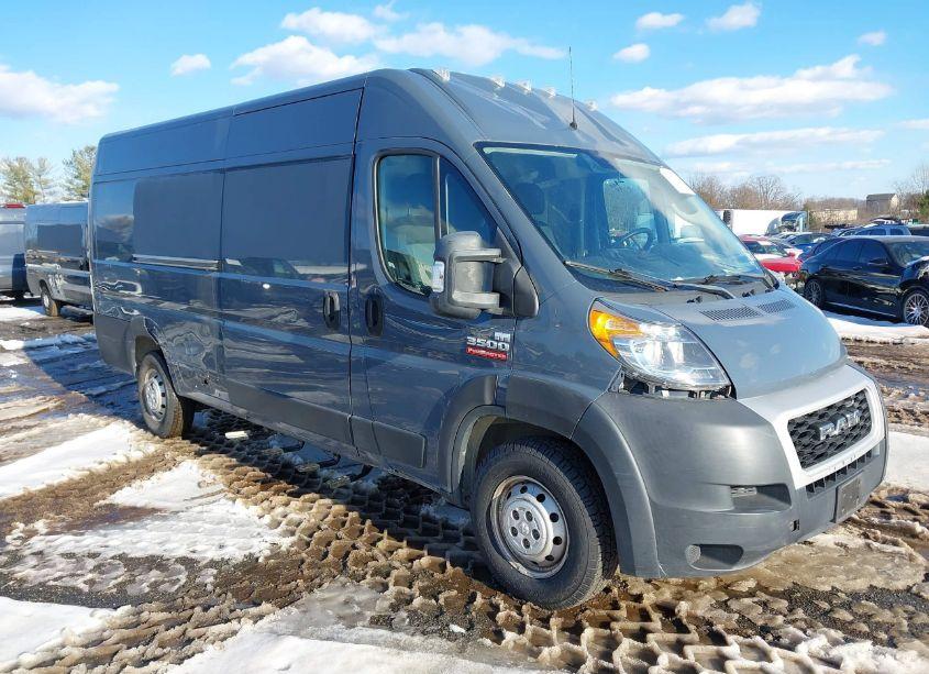 Main photo of 2019 RAM PROMASTER 3500 CARGO VAN HIGH ROOF 159 WB EXT with VIN 3C6URVJG5KE545077