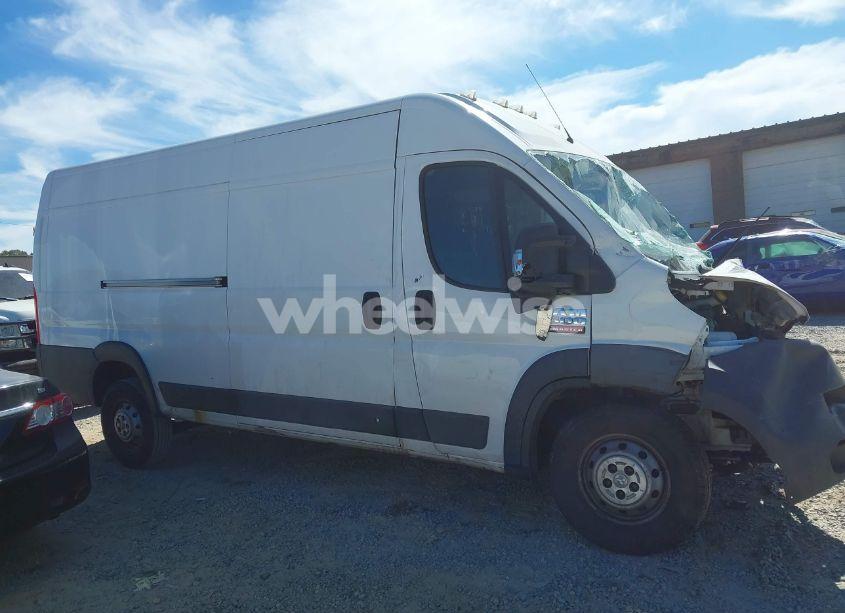 Thumbnail 5 of 2018 RAM PROMASTER 3500 CARGO VAN HIGH ROOF 159 WB EXT