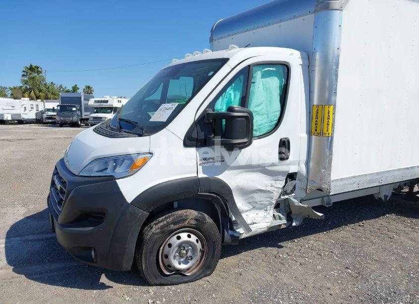 Thumbnail 3 of 2023 RAM PROMASTER 3500 CUTAWAY LOW ROOF