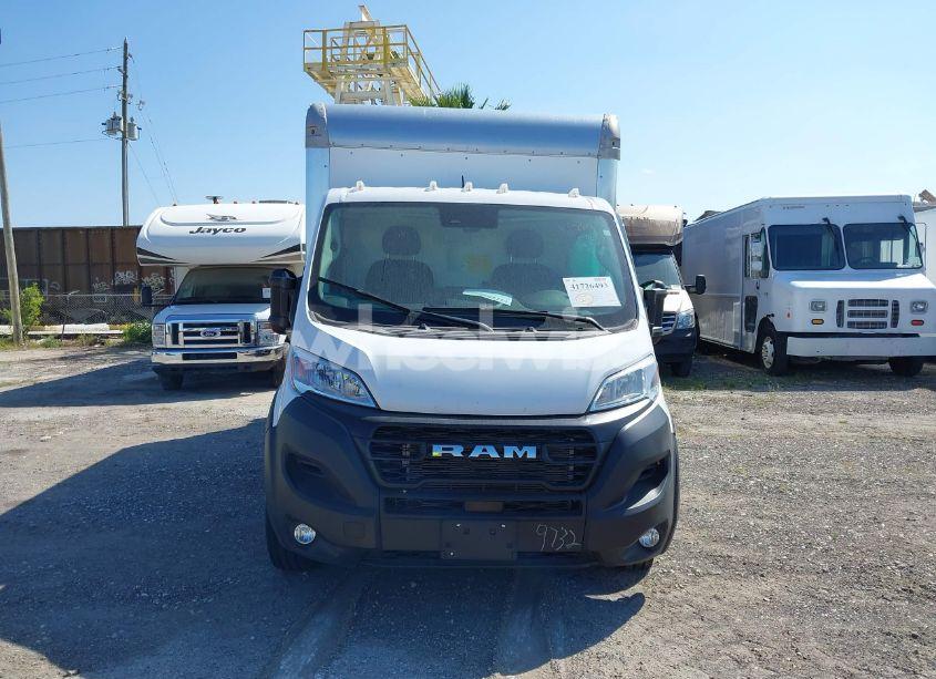 Thumbnail 4 of 2023 RAM PROMASTER 3500 CUTAWAY LOW ROOF