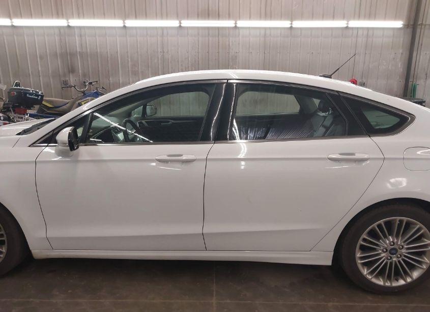 Thumbnail 7 of 2015 FORD FUSION SE