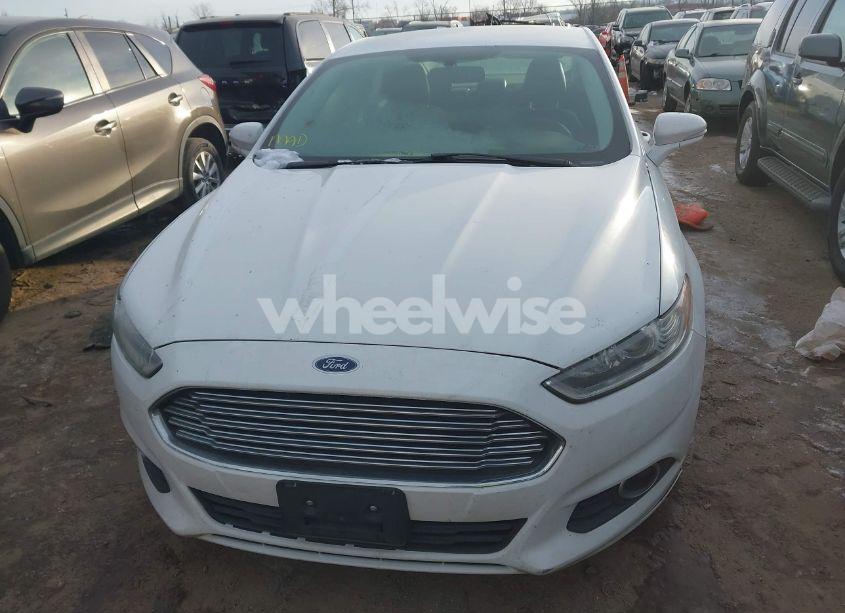 Thumbnail 8 of 2015 FORD FUSION SE