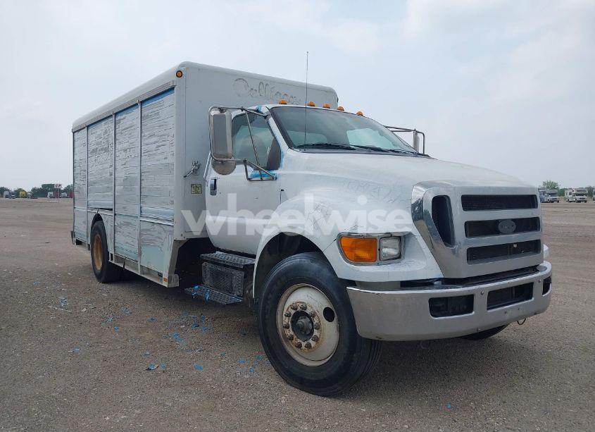 Photo of FORD F-750 XL/XLT