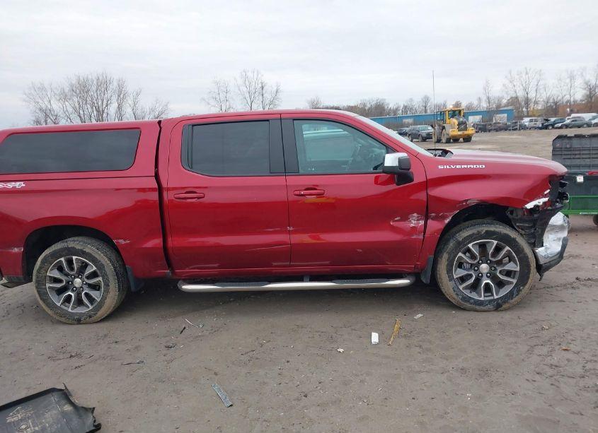 Thumbnail 5 of 2022 CHEVROLET SILVERADO 1500 LTD 4WD SHORT BED LT