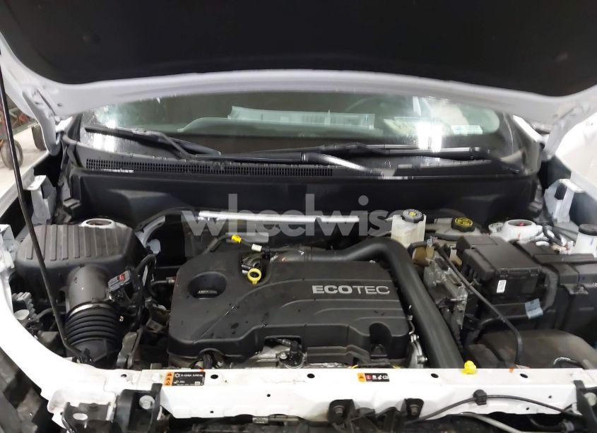 Thumbnail 2 of 2022 CHEVROLET EQUINOX AWD LT