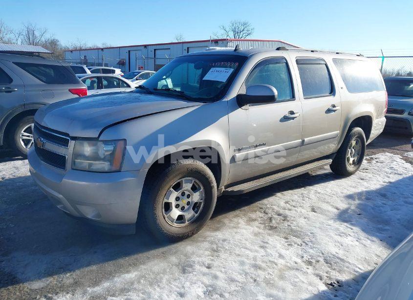 Thumbnail 4 of 2007 CHEVROLET SUBURBAN 1500 LT