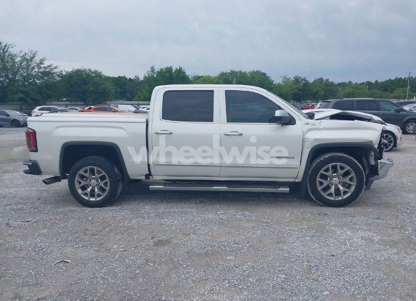 Thumbnail 5 of 2017 GMC SIERRA 1500 SLT