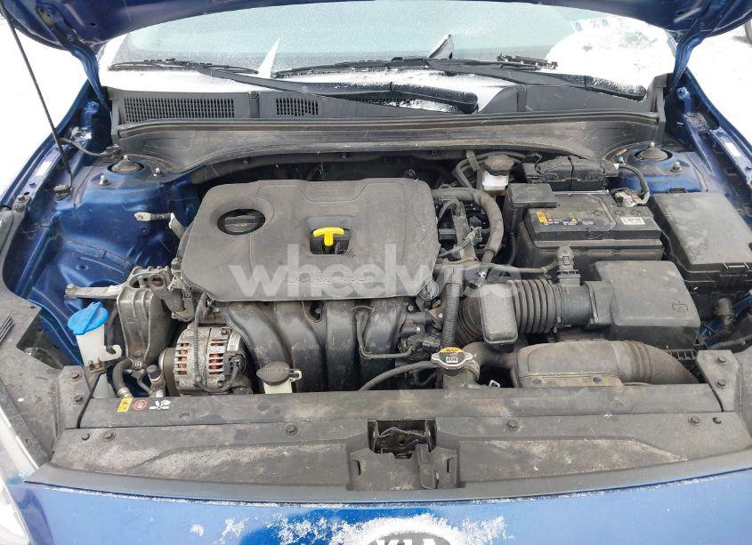 Thumbnail 2 of 2021 KIA FORTE LXS